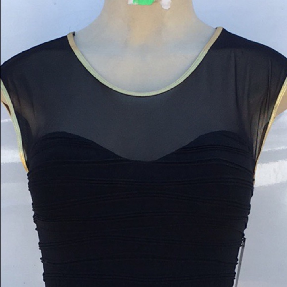 Dress - Picture 3 of 4